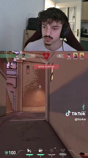 Phoenix Gameplay Highlights in Valorant