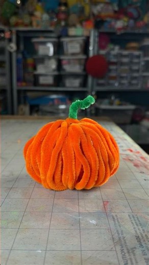 Pipe Cleaner Pumpkin