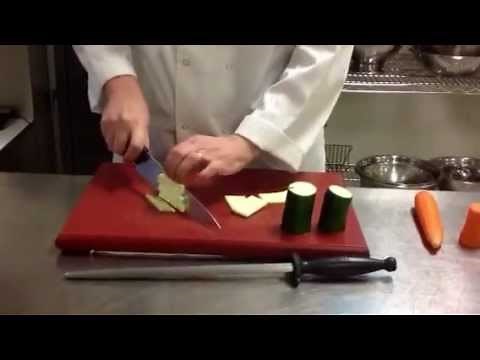 Julienne cut of vegetables (matchsticks)