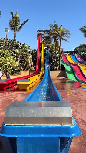 Splash into weekend at Wet n’ Wild! #uShakaMarineWorld #UnlimitedFun #WetnWild #Durban