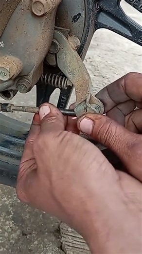 how to adjust the rear brake adjustment nut #tutorial #reels #otomotif #bikeshop