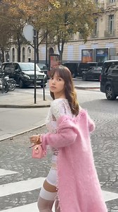 7.5K views · 818 reactions | LISA TIKTOK UPDATE: Oo la la la PRESAVE MOONLIT FLOOR  https://vt.tiktok.com/ZS2smHqBh lalisaofficial.com | Lisanations | Facebook