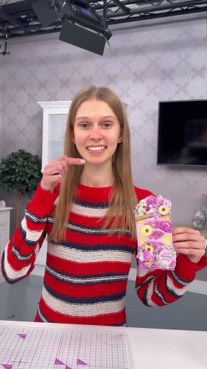 4.1K views · 25 reactions | Here is Lilly Fletcher Crafter's Companion with a super simple yet fabulous tutorial for you! 曆 Our new Beautiful Blooms set has everything you need to craft cards that open out in a concertina style to reveal a series of stepped, cascading card fronts!  Want to give it a whirl? Shop the kit here!  https://bit.ly/3X3yu6c  https://bit.ly/3XmzDW7 #Cascading #CardKit #NewLaunch #CraftersCompanion | Crafter's Companion | Facebook