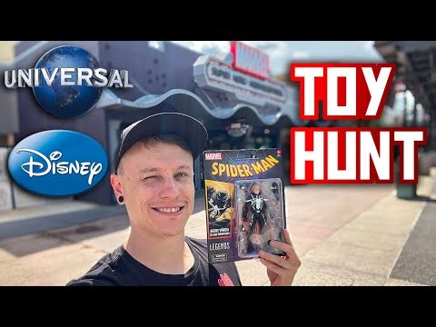 Finding Action Figures in Disney & Universal! - Toy Hunt with Sirdork