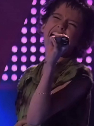 Bill Kaulitz Singing 'It's Raining Men' at 13 Years Old
