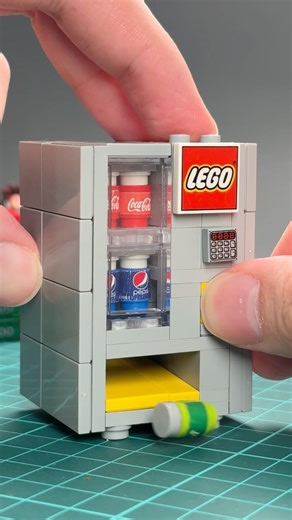 Working Lego Tiny Vending Machine #lego