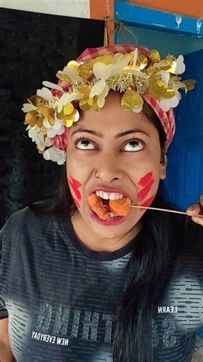 🍒🍡🍓👀🍒 Kind baby eats skewered candy and funny ending #shorts