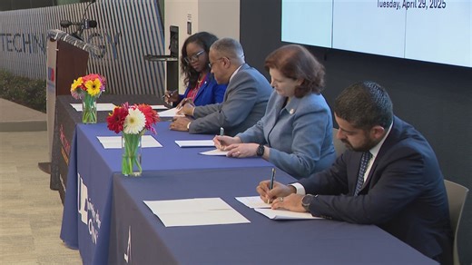 'We're opening doors of opportunities' | Aldine ISD unveils seamless college pathway for students