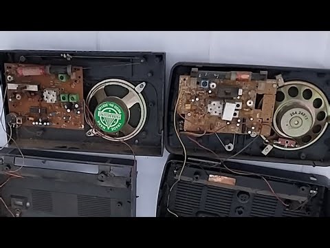 Two anolog radio Philips prince DL225 three band & Paramount pepsy delux five band internal coponent