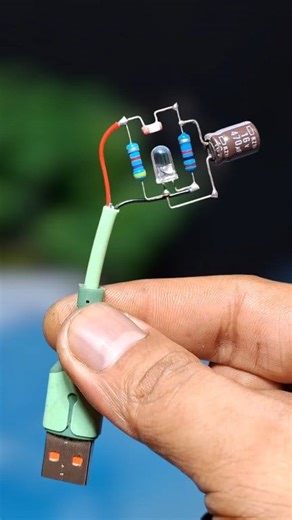 88K views · 499 reactions | How to Make a Blinking LED Without an IC or Transistor #reelfb #electronic #electrical #reelsvideo #technology #creative #idea #diy | DIY electro | Facebook