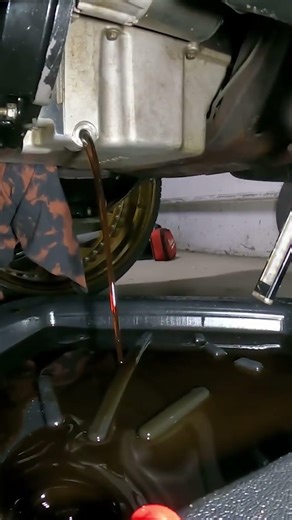 1985 Box Chevy Maintenance: Dual Oil & Transmission Fluid Change (LQ9 Engine)”