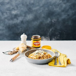 VEGEMITE & Cheese Spaghetti - Tastes Like Australia