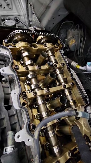 Exploring the Impact of a Broken Engine on a Kia: Timing Chain Troubles
