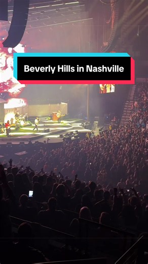 Living in Nashville, Tennessee 🎶🫶 @weezer #Nashville #615 #Weezer #Rock #Alternative