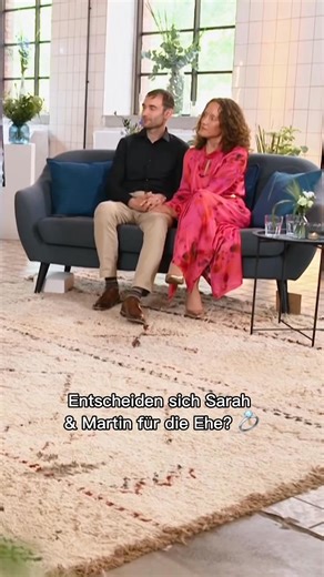 Das große Finale bringt Klarheit: Sarah & Martin entscheiden sich für die Ehe. 💍 Und dann folgt der nächste Schritt – Sarah entscheidet kurzerhand Martins Nachnamen anzunehmen. 💒 🥹 #HadeB 👉 „Hochzeit auf den ersten Blick“ – jederzeit kostenlos streamen auf Joyn. | SAT.1
