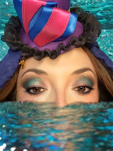 And this one is so we are even! Hahahaha @Bionic Beanz This is another small face nightmare! #lmfao #smallface #mermaid #snailtrail #heart