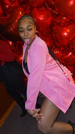 Sauny Saun on Instagram: "@trap__ramen_ 1st Galentine's Mixology event with @naturalpours was a success! If you're in need of catering services contact @dannieskitchenevents! 🔥 #ThankMeLater 📍 33415 Harper, Clinton Township www.dannieskitchenandevents.com‼️"