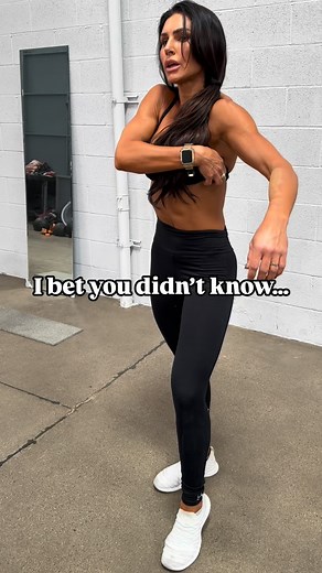 I bet you didn’t know… women recover faster than men after intense workouts. Yep, science backs it. Women experience less muscle damage, lower inflammatory response, and faster recovery post resistance training compared to men. Women also have faster neuromuscular recovery meaning we’re ready to go again sooner than guys. Here’s why it matters: You don’t need to hold back. You don’t need a 7 day “leg day recovery plan.” You were built to lift, recover, and repeat. Tag a strong woman who trains l