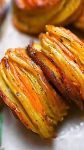you’re gonna be obsessed with these super crispy potato and carrot stacks 🥕#recipe #healthy #healthyrecipe #crispy | Eat Something Vegan