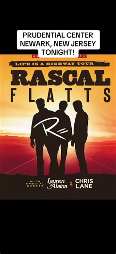Rascal Flatts! Tonight at the Prudential Center in Newark, NJ! Celebrating 25 years of amazing songs! . #rascalflatts #lifeisahighwaytour #country #livemusic #myfavoriteband
