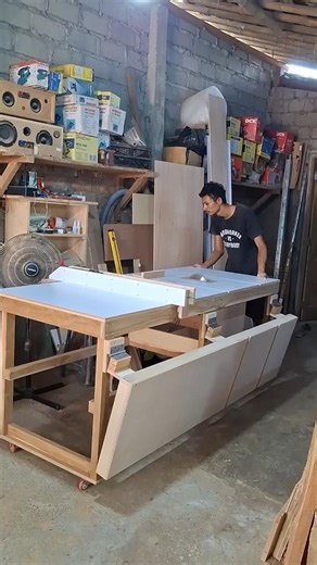 Custom table saw WA 087777406515