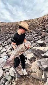 Snagging Bighead carp in Oklahoma! #getoffthecouch #invasivespecies #oklahoma #fishing #fish