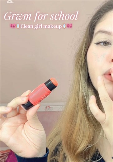 Effortless Clean Girl Makeup Tutorial for School
