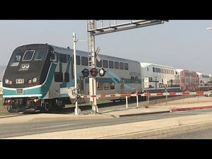 Metrolink Commuter Trains! ~ Railfanning Covina 9/16/2020