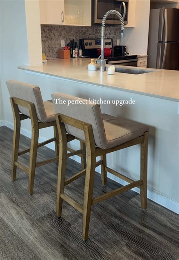 Light Brown Faux Leather Bar Stools for Your Kitchen