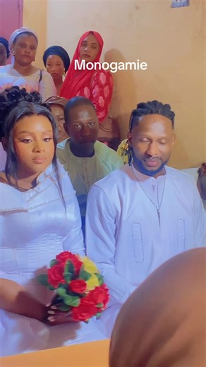 Vidéos de Jaatala-Banou (@jaatalabanou) au sujet de monogatari vampire