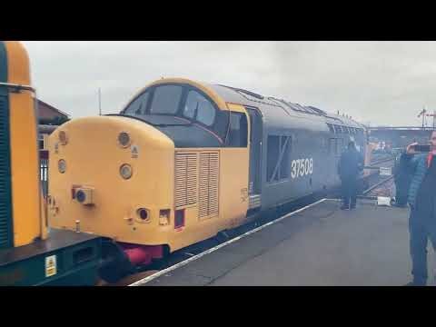 Class 37 + 20 at Severn Valley Railway winter diesel gala 2025 departing Kidderminster! 29/12/2025