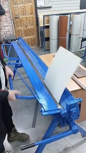 manual sheet metal bending and shearing machine process #shorts