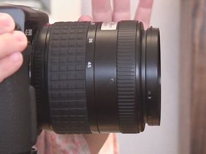 Watch How to Buy a Digital Camera on Amazon Live