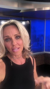 Wardrobe malfunction?! Tricia Macke Wxix FOX19 | Rob Williams Wxix