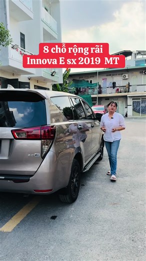 Innova E 2019: Spacious 8-Seater MPV for Families