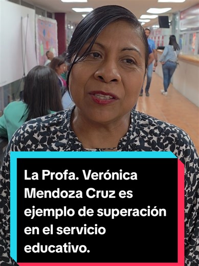 Profesora Verónica Mendoza: 30 Años y Medalla al Mérito Magisterial