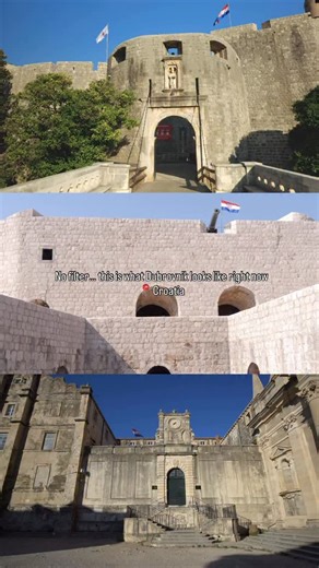 When the summer crowds fade, Dubrovnik, Croatia comes alive in a quieter way✨ Advent lights strung above Stradun, cocoa in hand, and the echo of carols along the walls. Step aboard Star Legend and experience the best of the season on our 🗺️Star Collector: Winter in Europe’s Rivieras & Croatia voyage. With an overnight in Dubrovnik, there’s no rush — Enjoy a late night in Dubrovnik with time to tour the Old Town and medieval walls🛳️🌊 Choose how you’ll see Croatia: ⚔️ Game of Thrones Walking To