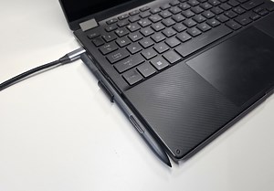 Stylus Holder | HDMI / USB Plug Mount for Pen Storage | Laptop & Monitor Add-on | by 3dpsolver - Etsy Canada