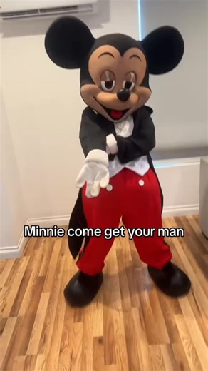 Mickey Munch on Instagram: "Come get your Mickshakes 😫 #mickeymunch #roblox #robloxmeme #funny #meme #mickeymouse #disney"