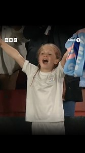 36K views · 653 reactions | omg we love tess!! 梁 listen to radio 1 anthems for football on BBC Sounds ⚽️ | BBC Radio 1 | Facebook