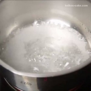 25K views · 309 reactions | Making the caramel decoration for the...