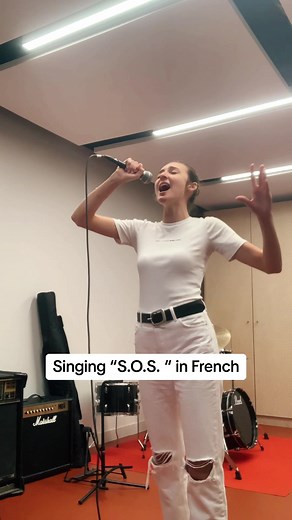 “S.O.S.” in French 😳😍😭 Love this song so much! #sos #dimash #frenchsong #thesinger #sosdimash #uniquevoice #highnotes #frenchlanguage #chanteusefrançaise #cover #duet