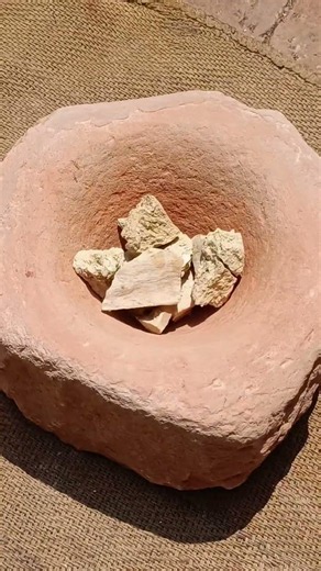 "1 hafta lag gaya in Multani Mitti blocks ko sukhane me!Par kya ye perfectly crush ho paye? 🤔"#viral