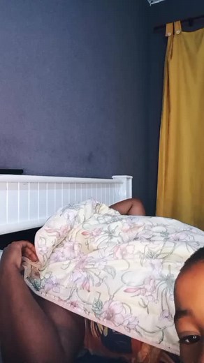 How to Adjust a Shower Cap for Comfort