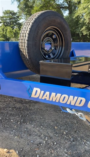 8.4K views · 83 reactions | Meet the GDD, general duty deck over equipment trailer.  With a 102″ wide bed, multiple tie-down points, and a GVWR up to 9,890 lb, this is the perfect trailer for your general duty loads.  #diamondc #general #dowork #DCtrailers #DeckOver | Diamond C Trailers | Facebook