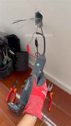 203K views · 1.1K reactions | The essential cable finder for electricians Detector tiktokshopspringglowup tiktokshopcreatorpicks electrician foryou sparky tiktokshopmemorialday Tool electriciantools | Electrician Julie | Facebook