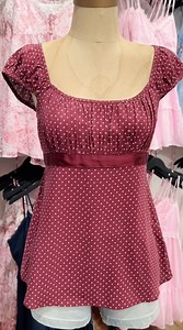 a new y2k-inspired babydoll to add to your collection 😉💕 | Hollister Co.