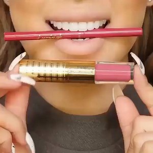 4.8K views | Sensual lips tutorial | My Little Beauty Corner | Facebook