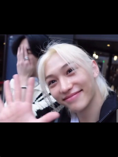 Their Favorite Paris: Hyunjin & Felix Hyunlix Paris Edit