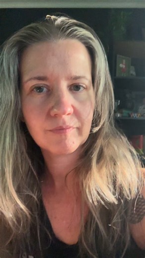 ✨ October Energy Drop ✨ September was a 9 energy month — all about closure, release, and wrapping things up. You may have felt endings, completions, or big realizations that helped you see what no longer fits. But now… October steps in with 1 energy — the vibe of new beginnings. 🌅 It’s your clean slate moment. It’s time to start fresh, stand firm in your confidence, and fully own your gifts. You’ve done the work. You’ve cleared the old. Now it’s about calling in what you truly desire — from a g